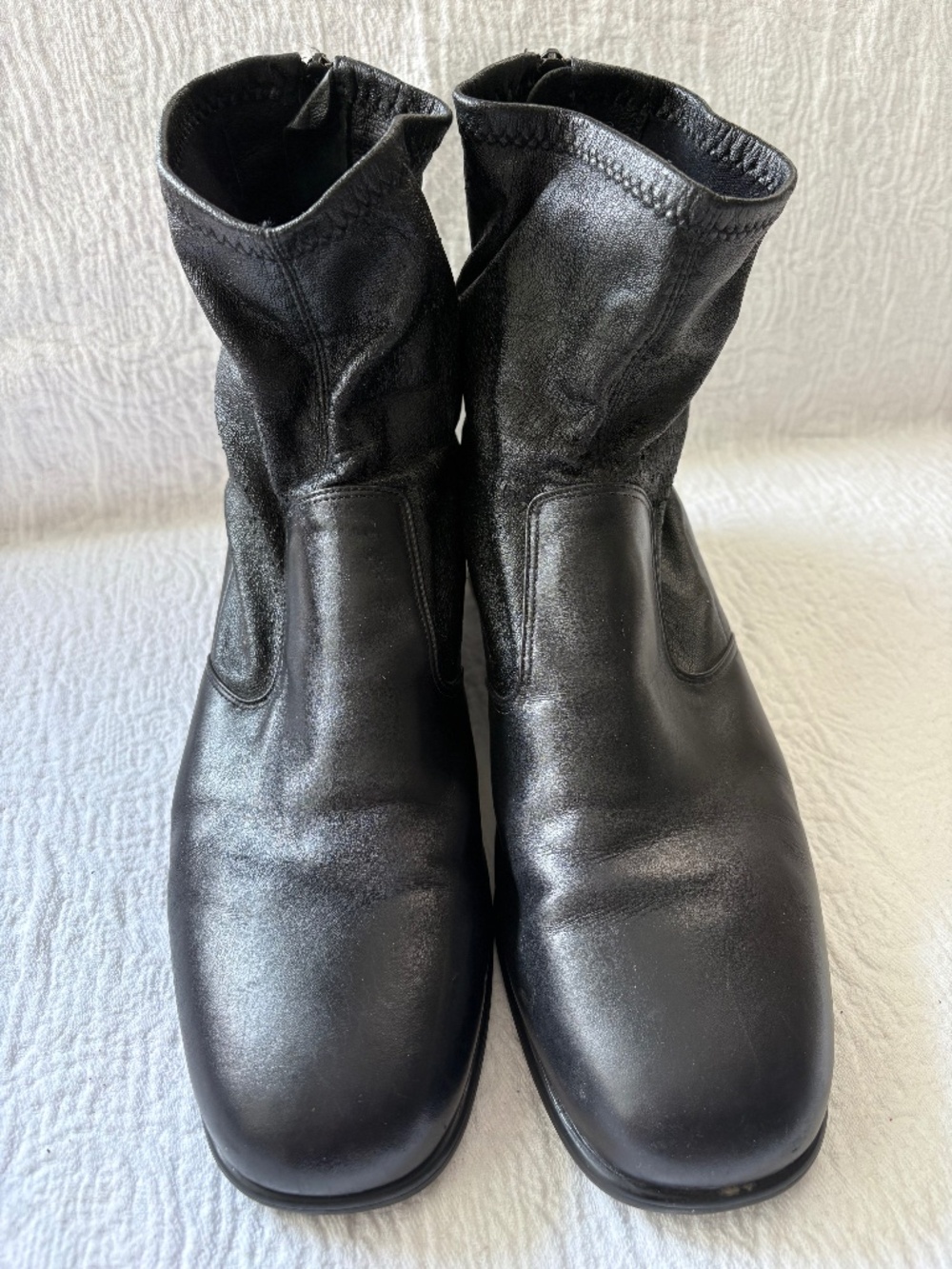 Munro slouchy ankle boots